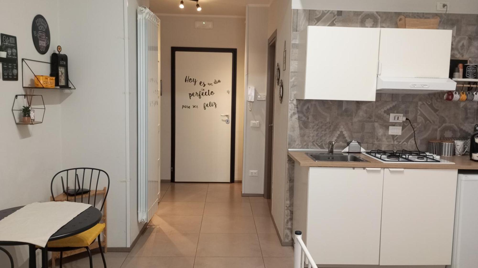 Holidaystudio Appartamento In Centro ซาแลร์โน ภายนอก รูปภาพ